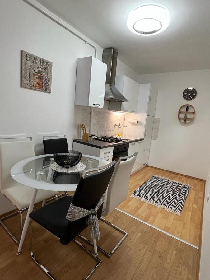 Apartman Lara Загреб Екстер'єр фото